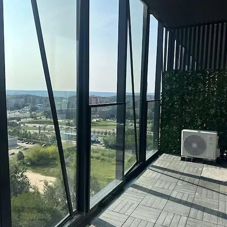 Skylum 17th Floor *