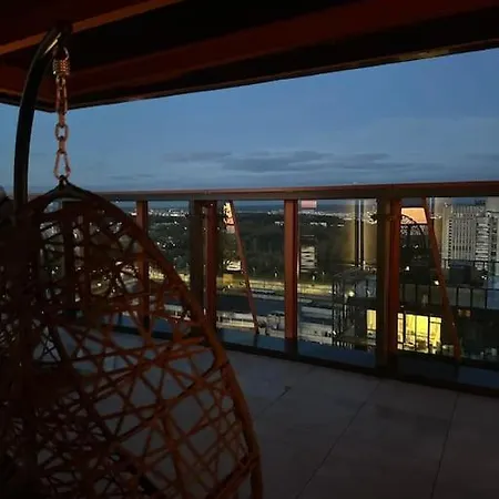 Skylum 17th Floor Апартаменты *