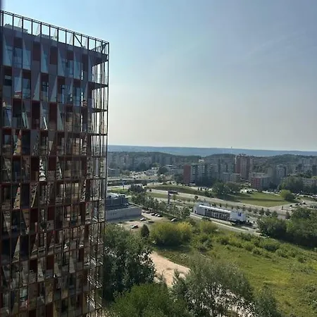 Skylum 17th Floor Апартаменты *